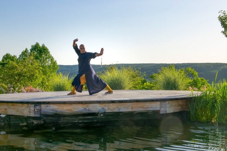 Shaolin-Großmeister-Shi-Yan-Liang im Larimar im Südburgenland